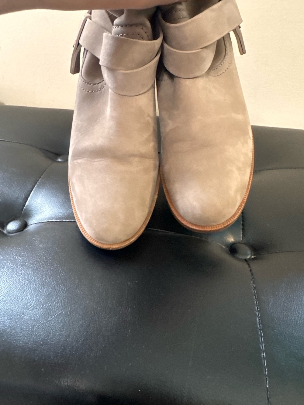 UGG Elora Boots Size 8 - Picture 8 of 13